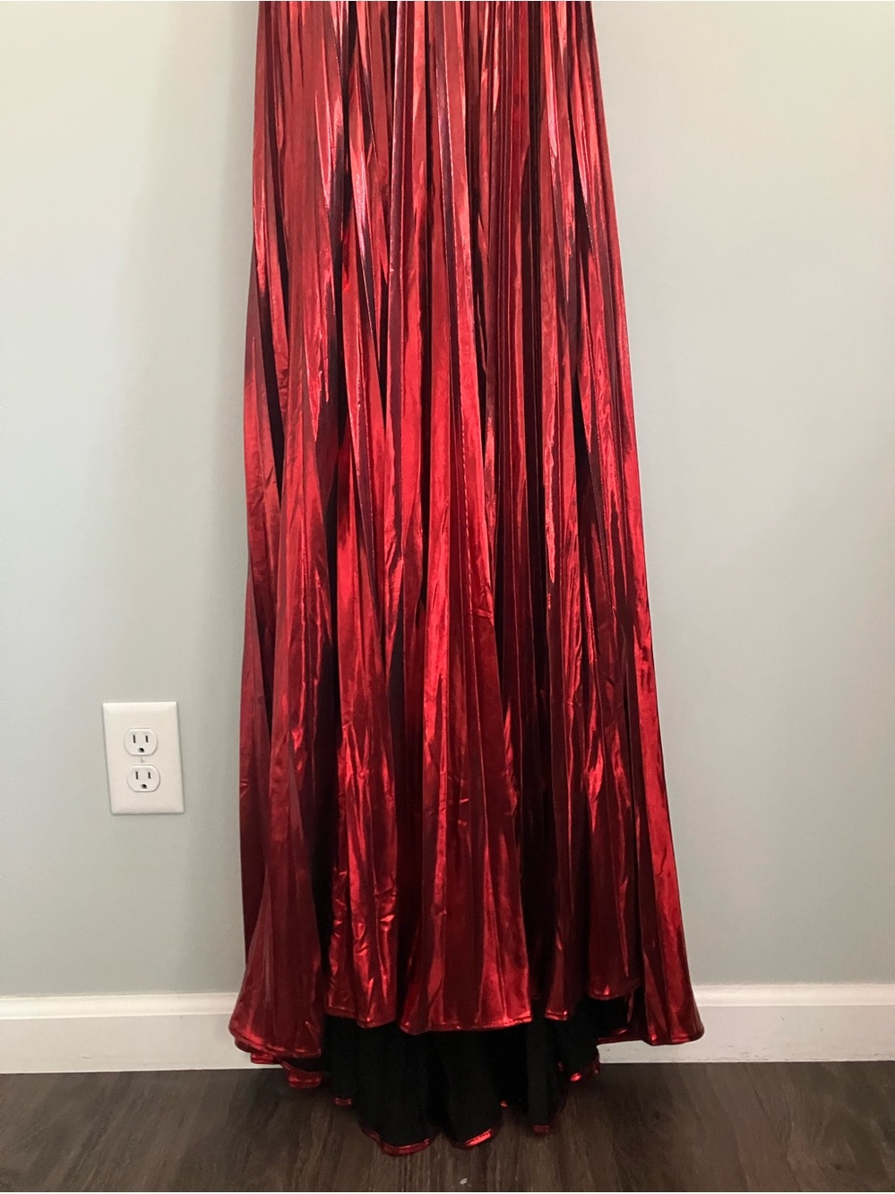 UNBRANDED Red Metallic High Low Pleated Maxi Dress Size M - Picture 6 of 16